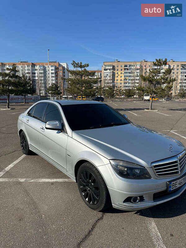 Mercedes-Benz C-Class 2007