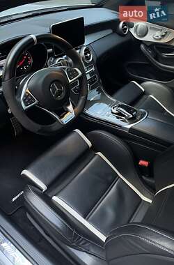 Купе Mercedes-Benz C-Class 2016 в 