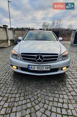 Седан Mercedes-Benz C-Class 2007 в Иршаве