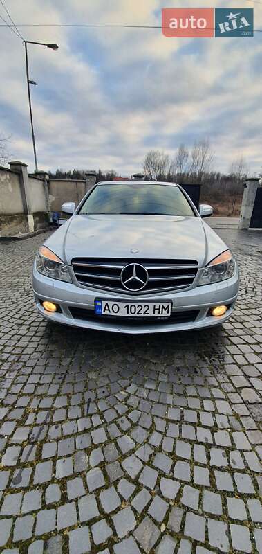 Mercedes-Benz C-Class 2007