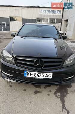 Седан Mercedes-Benz C-Class 2011 в 