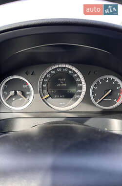 Седан Mercedes-Benz C-Class 2008 в 
