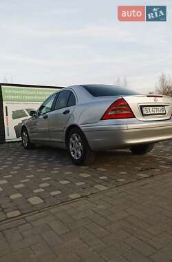 Седан Mercedes-Benz C-Class 2000 в 