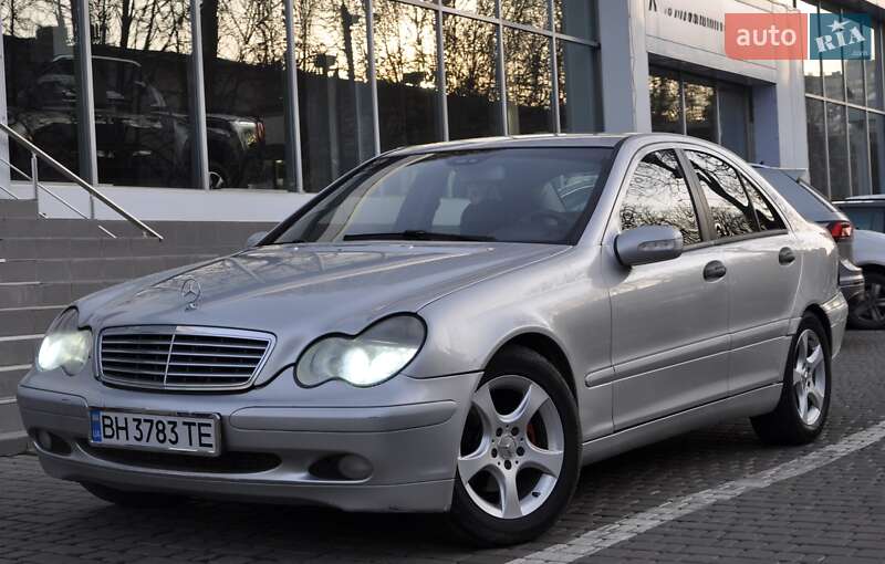 Mercedes-Benz C-Class 2001