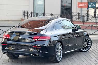 Купе Mercedes-Benz C-Class 2019 в 