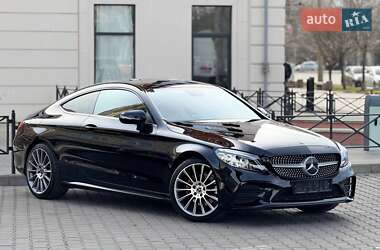Купе Mercedes-Benz C-Class 2019 в 