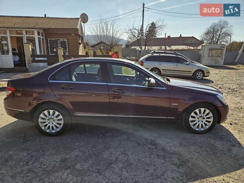 Седан Mercedes-Benz C-Class 2008 в Ужгороде фото 5 Седан Mercedes-Benz C-Class 2008 в Ужгороде