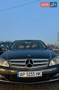 Седан Mercedes-Benz C-Class 2007 в Запорожье