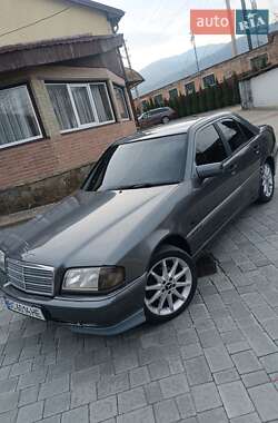 Седан Mercedes-Benz C-Class 1997 в Сколе