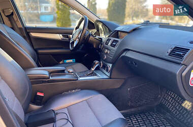 Универсал Mercedes-Benz C-Class 2010 в 