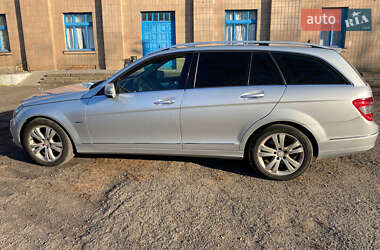 Универсал Mercedes-Benz C-Class 2010 в 