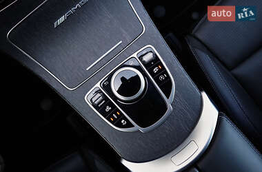 Купе Mercedes-Benz C-Class 2019 в 