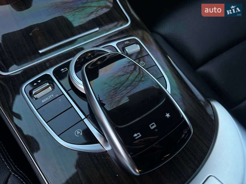 Седан Mercedes-Benz C-Class 2015 в Киеве