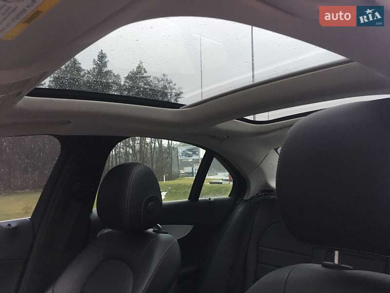 Седан Mercedes-Benz C-Class 2014 в Киеве