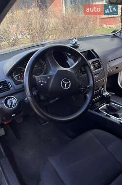 Седан Mercedes-Benz C-Class 2008 в Львове