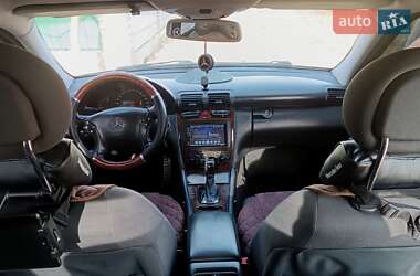 Седан Mercedes-Benz C-Class 2002 в 
