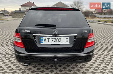 Универсал Mercedes-Benz C-Class 2010 в 