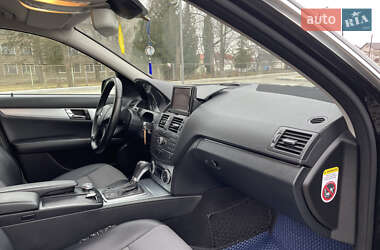 Универсал Mercedes-Benz C-Class 2010 в 