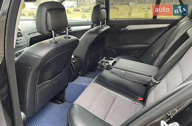 Универсал Mercedes-Benz C-Class 2010 в 
