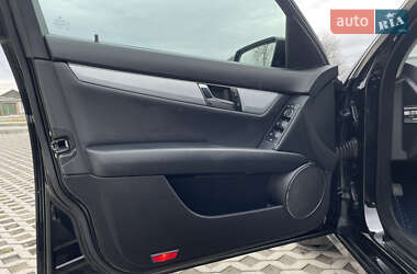 Универсал Mercedes-Benz C-Class 2010 в 