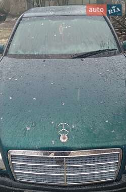 Седан Mercedes-Benz C-Class 1995 в 