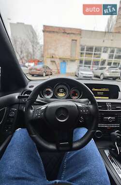 Седан Mercedes-Benz C-Class 2011 в 