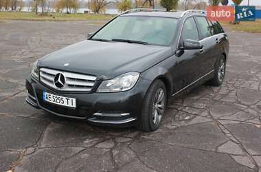 Универсал Mercedes-Benz C-Class 2014 в 