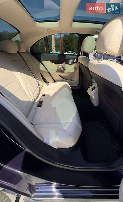 Седан Mercedes-Benz C-Class 2015 в Киеве