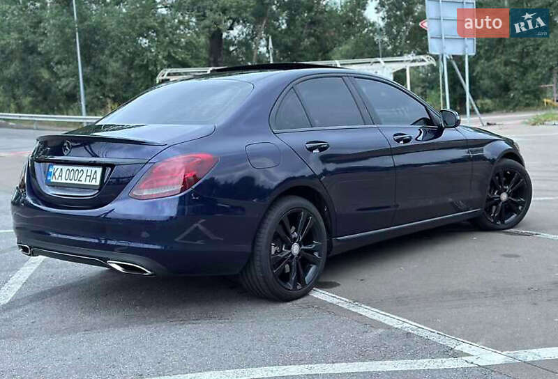 Седан Mercedes-Benz C-Class 2015 в Киеве