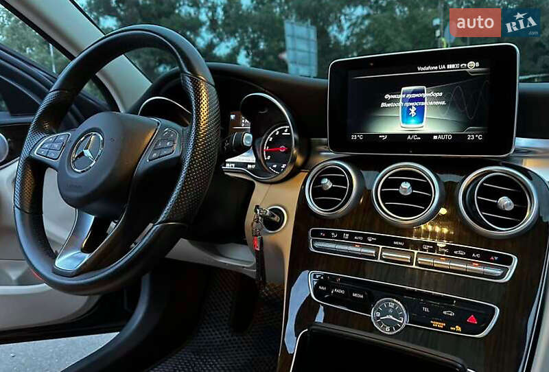 Седан Mercedes-Benz C-Class 2015 в Киеве