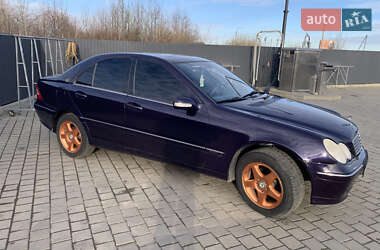 Седан Mercedes-Benz C-Class 2002 в 