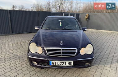 Седан Mercedes-Benz C-Class 2002 в 