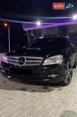 Седан Mercedes-Benz C-Class 2010 в 