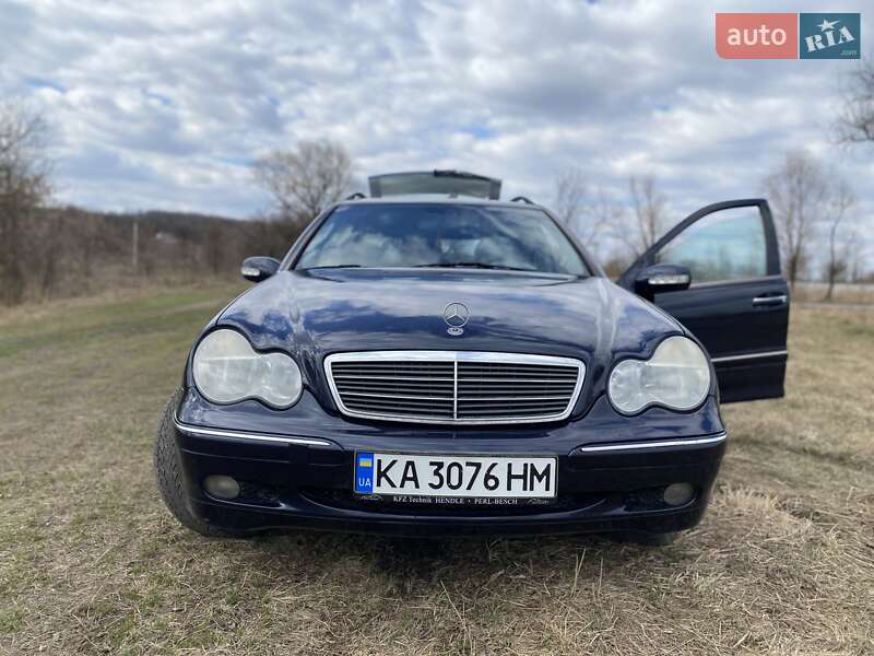 Универсал Mercedes-Benz C-Class 2002 в Днепре