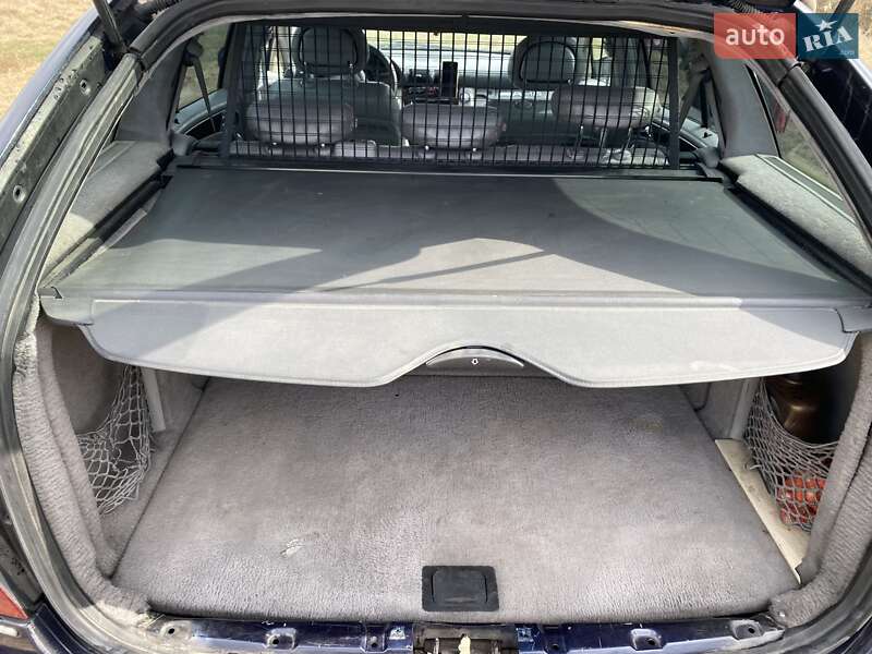 Универсал Mercedes-Benz C-Class 2002 в Днепре
