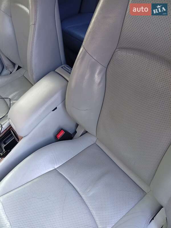 Универсал Mercedes-Benz C-Class 2001 в Киеве