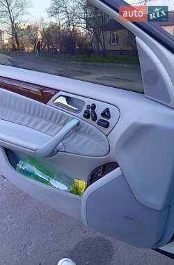 Универсал Mercedes-Benz C-Class 2001 в 