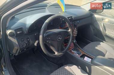 Універсал Mercedes-Benz C-Class 2003 в 