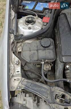 Купе Mercedes-Benz C-Class 2003 в 