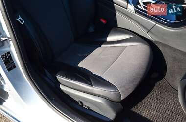 Седан Mercedes-Benz C-Class 2017 в 