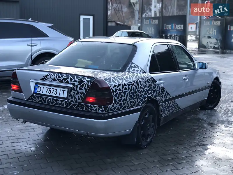 Седан Mercedes-Benz C-Class 1994 в 
