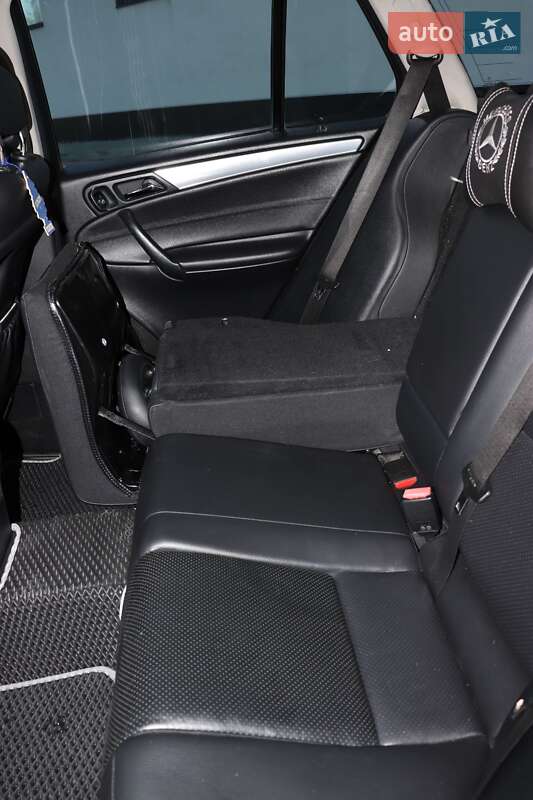 Универсал Mercedes-Benz C-Class 2004 в Ивано-Франковске