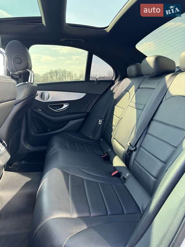 Седан Mercedes-Benz C-Class 2017 в Вінниці