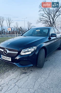 Седан Mercedes-Benz C-Class 2017 в 