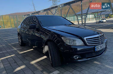 Седан Mercedes-Benz C-Class 2010 в Винниках