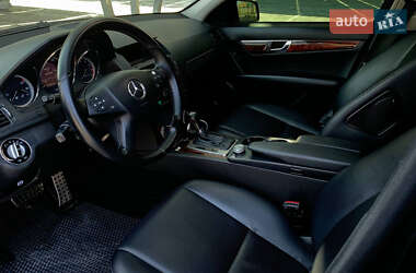 Седан Mercedes-Benz C-Class 2010 в 