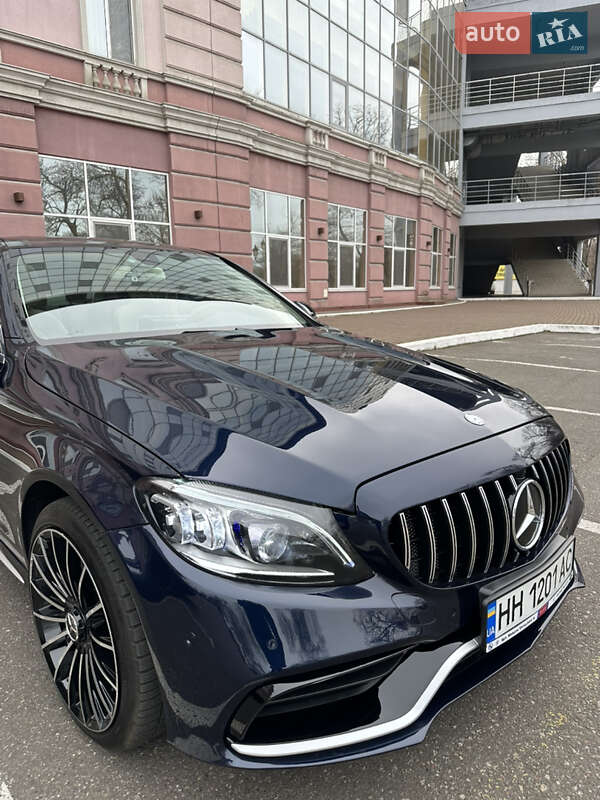 Седан Mercedes-Benz C-Class 2017 в Одессе