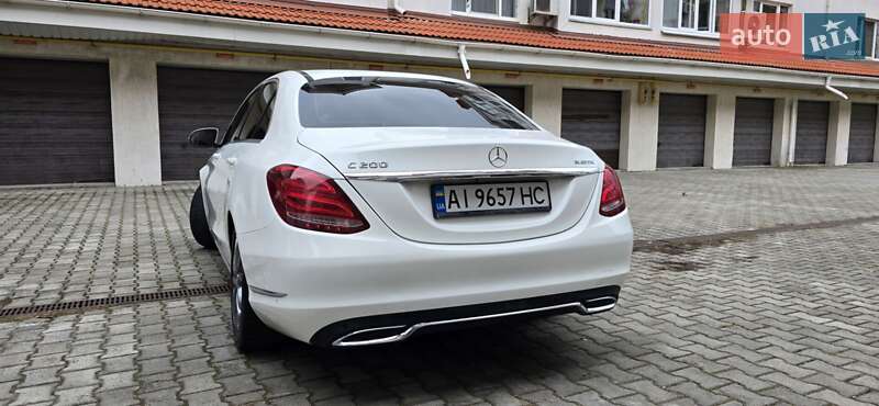 Седан Mercedes-Benz C-Class 2015 в Киеве