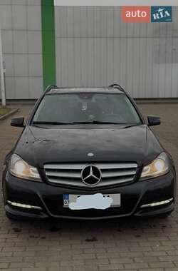 Универсал Mercedes-Benz C-Class 2014 в 