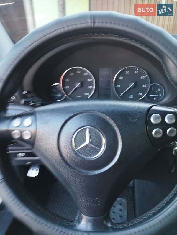 Купе Mercedes-Benz C-Class 2005 в Тальному